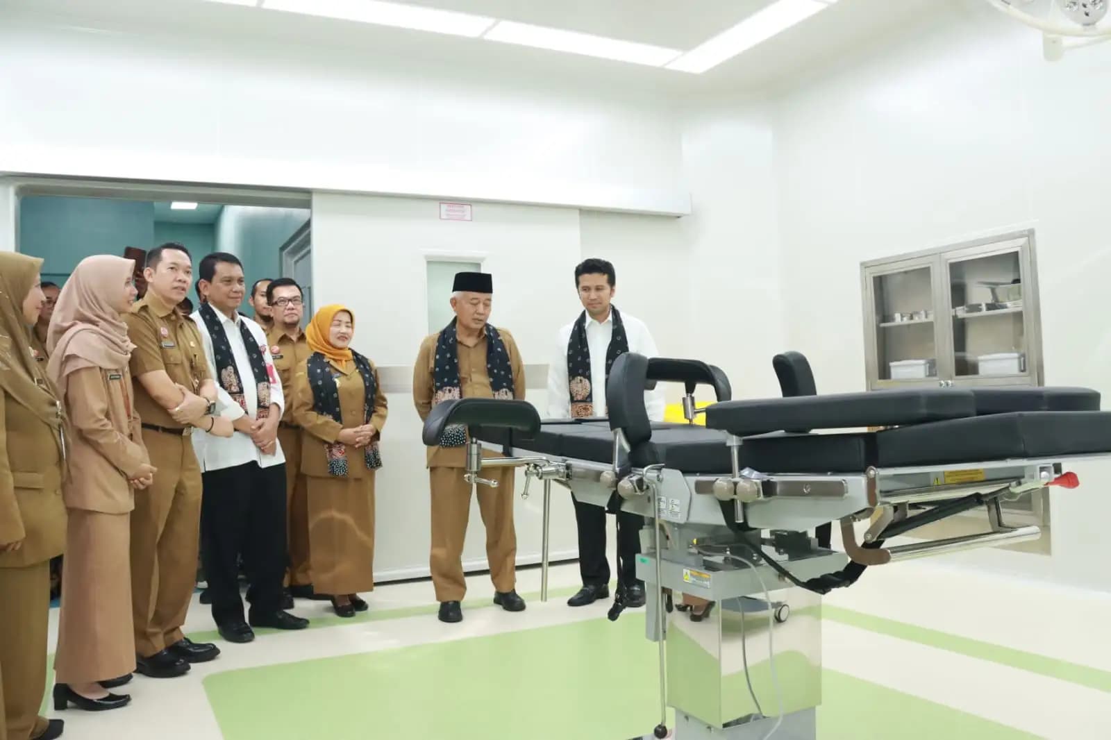 Bupati Malang Dampingi Wagub Jatim Resmikan RSUD Ngantang sekaligus Launching Layanan Cek Kesehatan Gratis