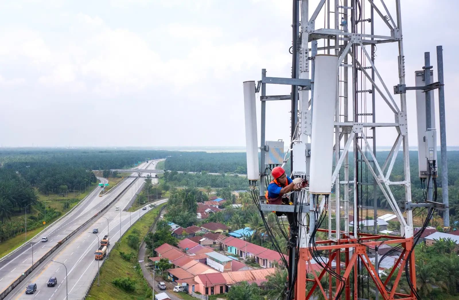 Upgrade Kualitas, Performa Jaringan XLSmart Terus Meningkat
