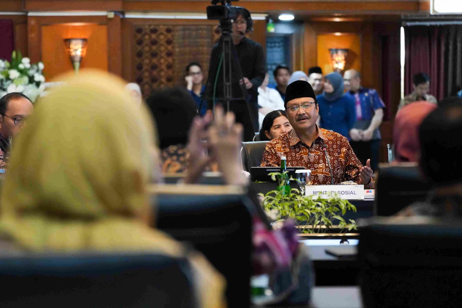 Rakor Lintas Kementerian : Skema Rekrutmen Guru Sekolah Rakyat dan Sistem Perlindungan Anak Sudah Siap
