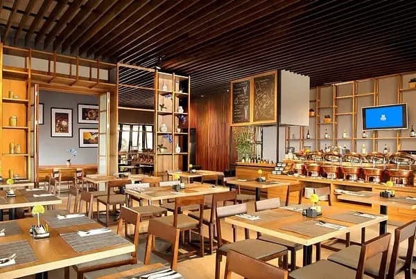 Jumlah Pengunjung Merosot, Hotel dan Restoran di Jakarta Terancam PHK Massal
