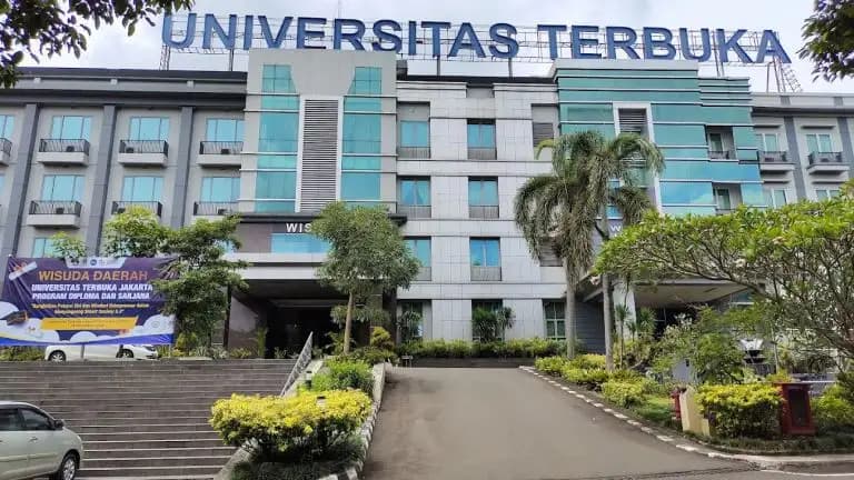 Universitas Terbuka Terapkan Kurikulum Baru, Siap Cetak Lulusan Lebih Kompetitif