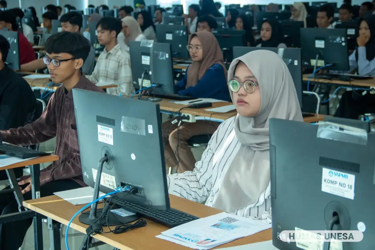Unesa Terima 8.813 Mahasiswa Baru Jalur UTBK-SNBT 2025, Prodi Kedokteran Paling Ketat