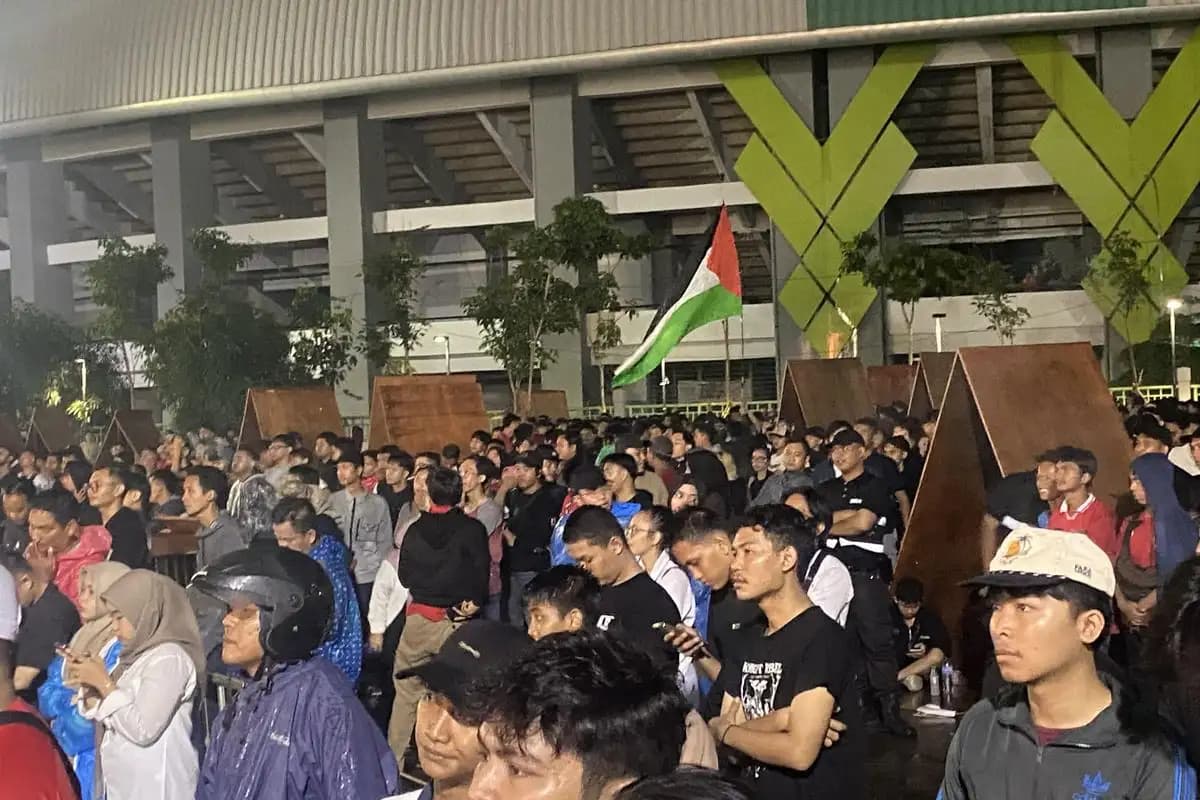 Timnas Indonesia Kalah 6-0 dari Jepang, Suporter Tetap Bangga  
