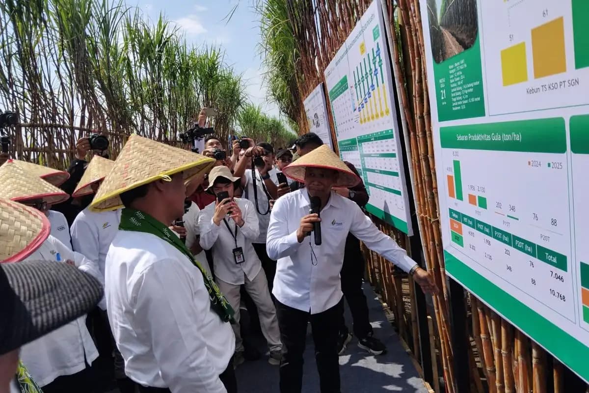 Menteri Amran Koreksi Data Produksi Tebu di Kebun PG Jatiroto Lumajang  