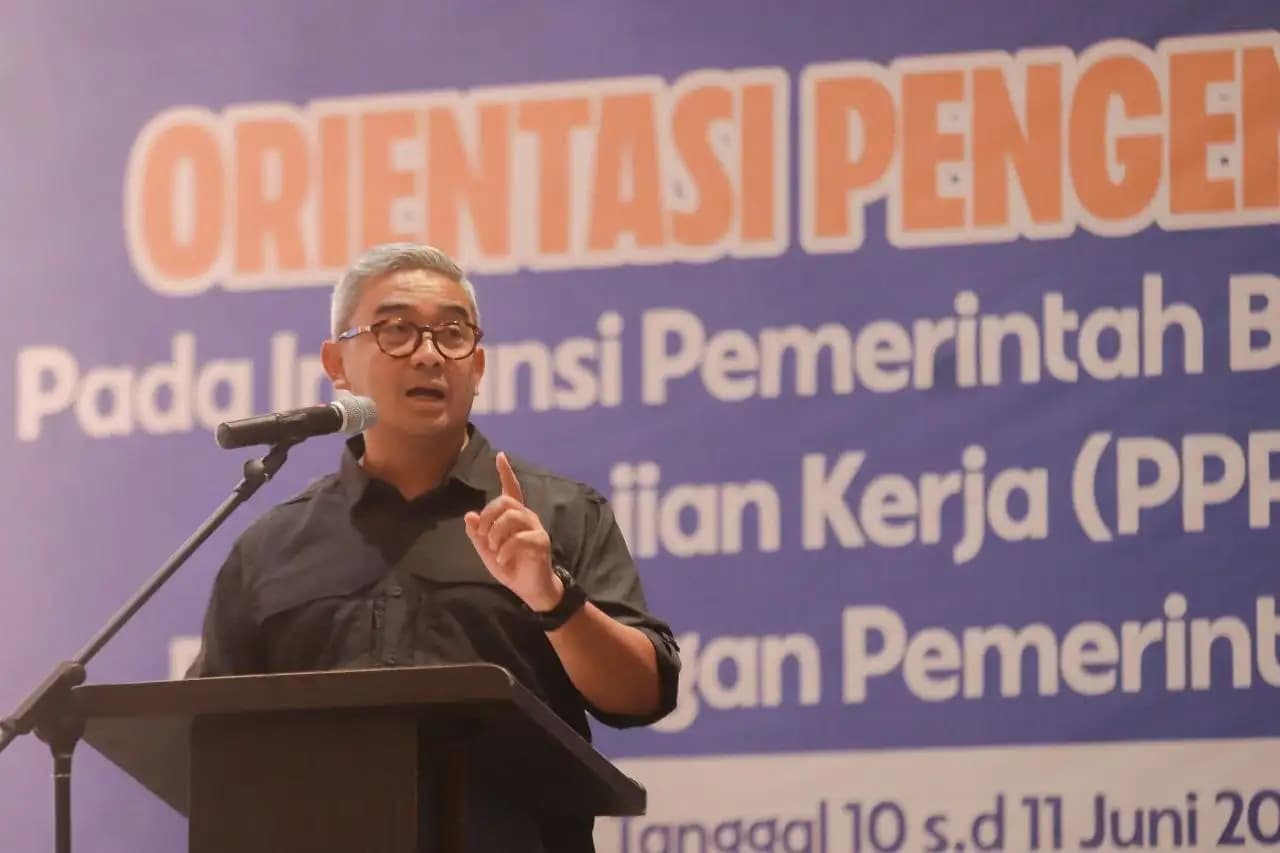 Wali Kota Bandung Desak Pembukaan Kembali Bandara Husein untuk Penerbangan Komersial