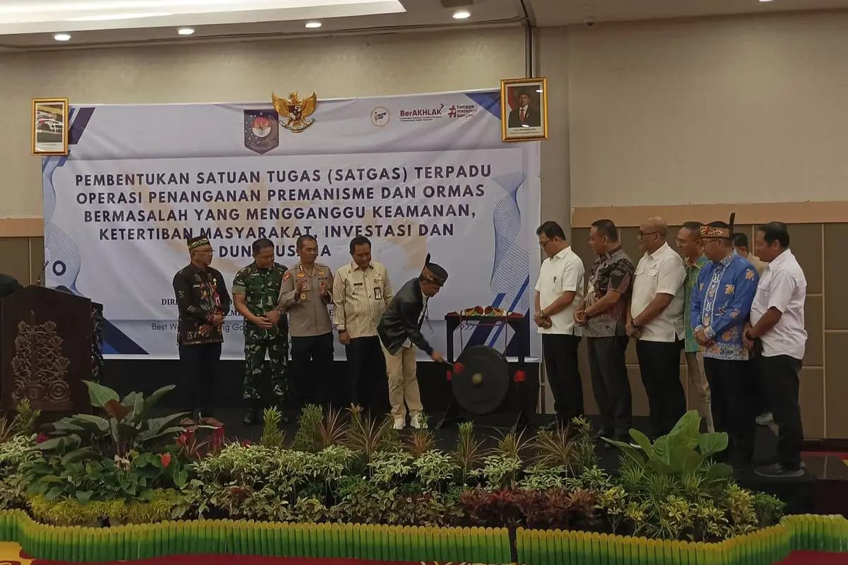 Kemendagri Larang Ormas Pakai Seragam Mirip TNI/Polri dan Lembaga Pemerintahan  