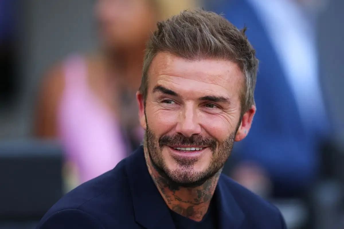 David Beckham Dianugerahi Gelar Sir oleh Kerajaan Inggris  