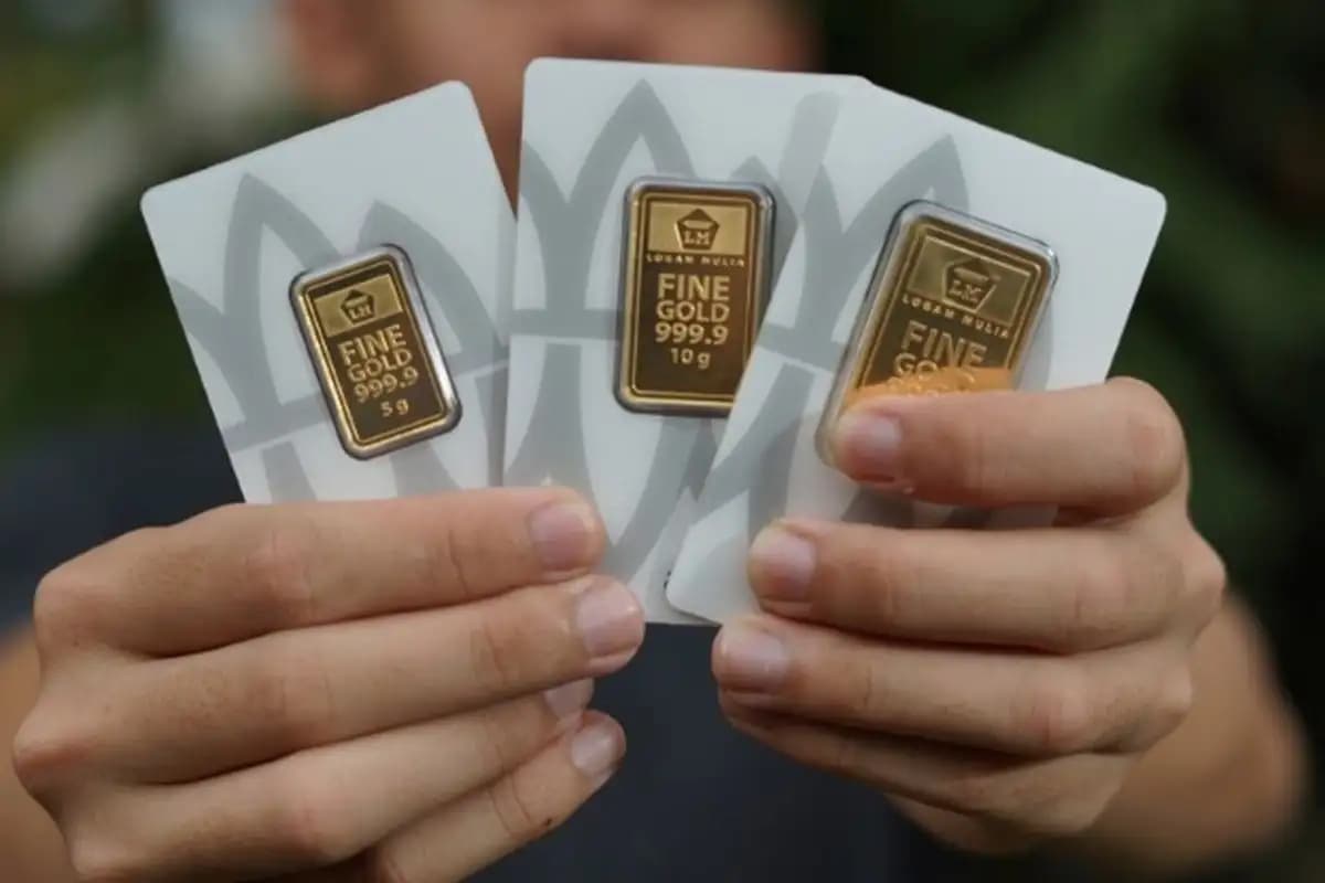 Harga Emas Antam di Pegadaian Tembus Rp2 Juta per Gram  