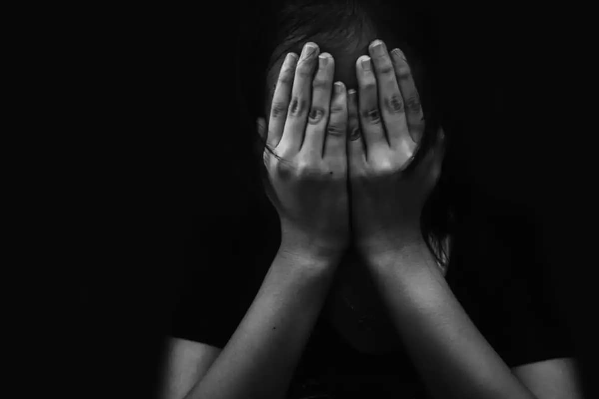 Mahasiswi Kupang Ditahan sebagai Pemasok Anak untuk Eks Kapolres dalam Kasus Pelecehan Seksual  