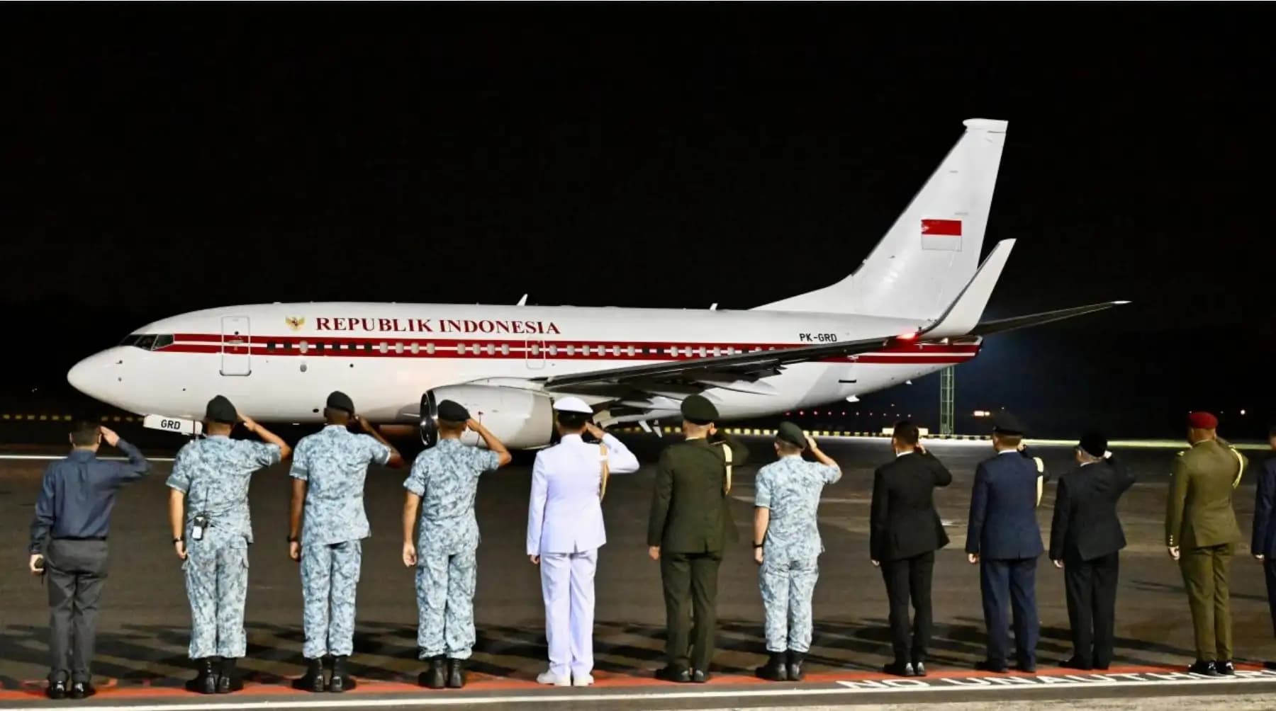 Bertolak dari Singapura, Presiden Prabowo Lanjutkan Lawatan Kenegaraan ke Rusia