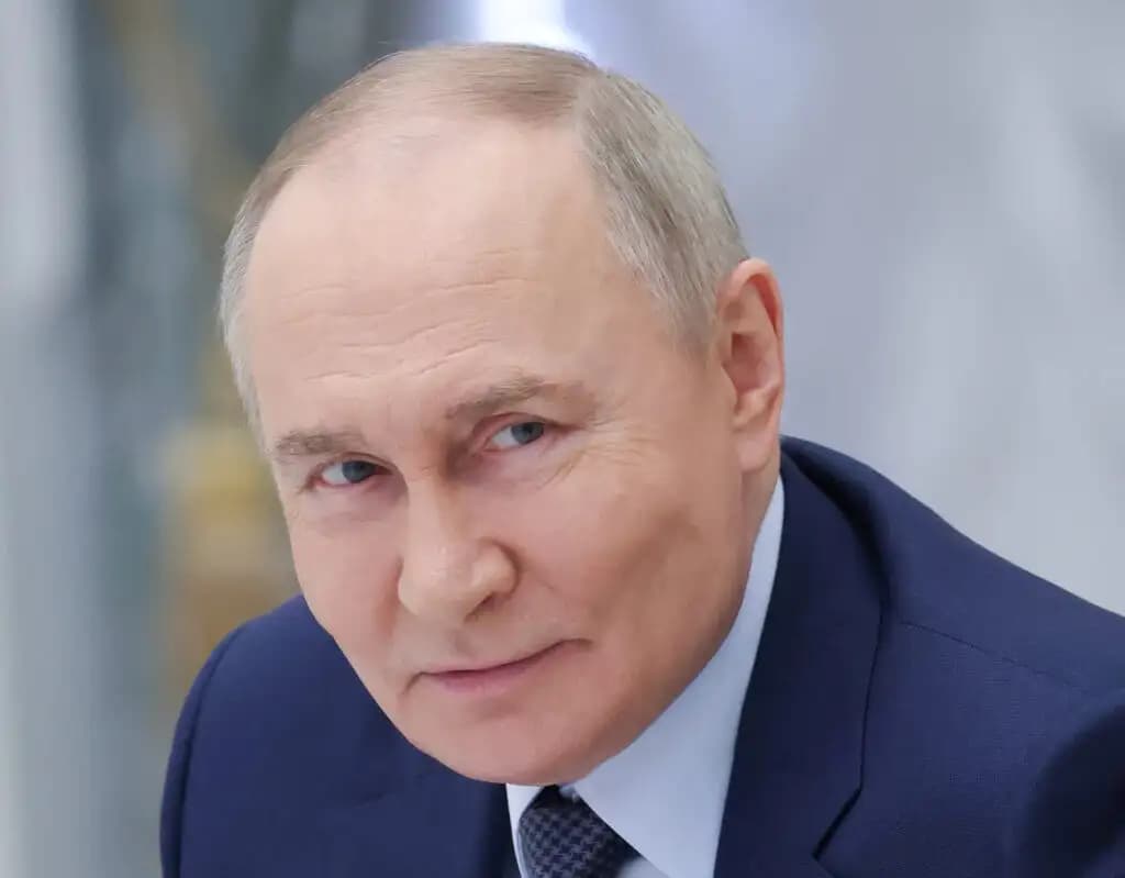 Putin Klaim Ekonomi Rusia Tangguh Meski Pengusaha Khawatirkan Resesi  