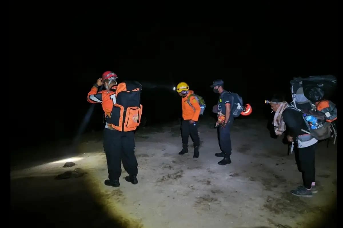 Pencarian Pendaki Brasil di Gunung Rinjani Terkendala Kabut Tebal dan Medan Terjal  