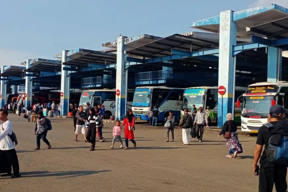 Terminal Arjosari Malang Larang Ojol Menaikkan Penumpang, Hanya Diizinkan Turunkan 