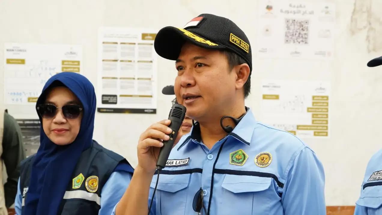 Dua Kloter Haji Tertunda Terbang Imbas Eskalasi Timur Tengah, Dirjen Kemenag Pastikan Jemaah Aman di Jeddah