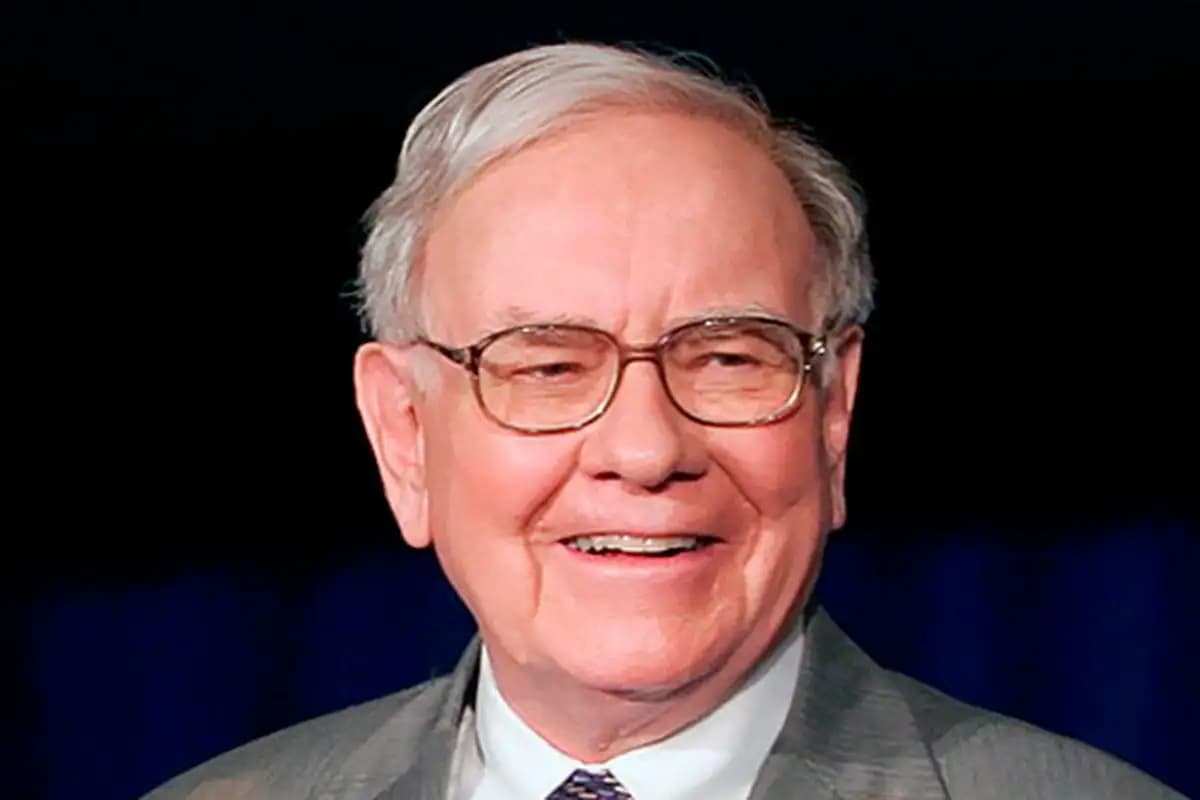 Warren Buffett Sumbangkan Saham Rp97 Triliun ke Yayasan Amal  