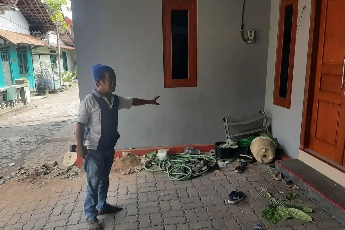 Rumah Pria di Sleman Rusak Dirusak Massa Driver ShopeeFood Usai Konflik Pengiriman Kopi  