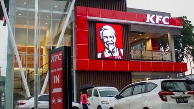 Anak Haji Isam Borong Saham Jagonya Ayam Rp54,44 Miliar dari KFC Indonesia