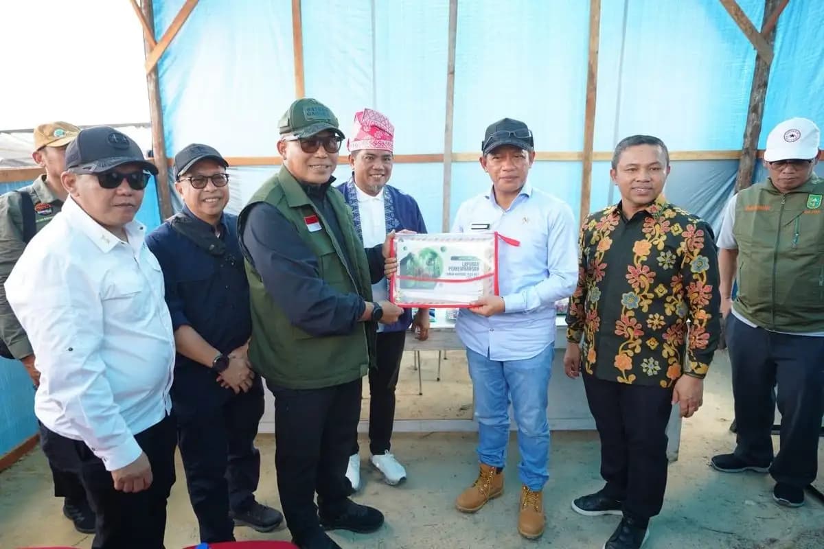 Menteri LH dan Gubernur Riau Tinjau Tesso Nilo, Siapkan Pendataan Akurat untuk Solusi Restorasi  