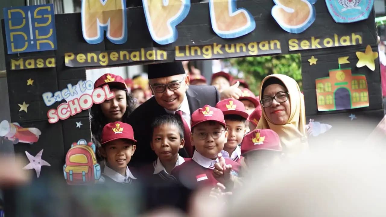 MPLS Dimulai, Pemkot Bandung Atur Jam Masuk Sekolah dan Larang Siswa Bawa Kendaraan