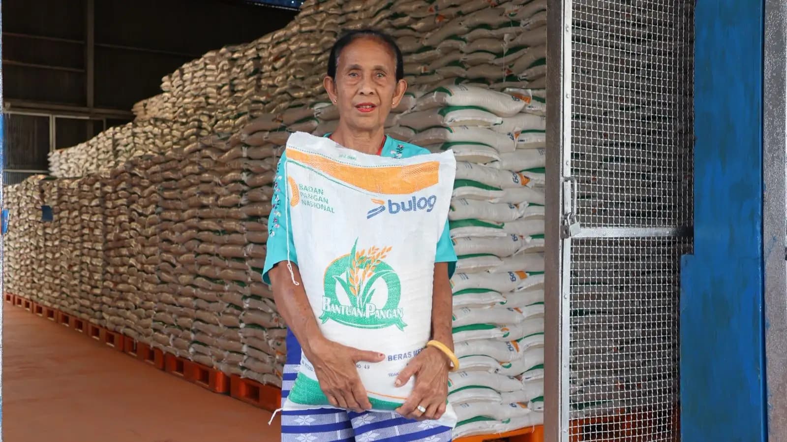 BULOG Siap Salurkan 20 Kg Beras ke 18 Juta Penerima Bantuan Pangan
