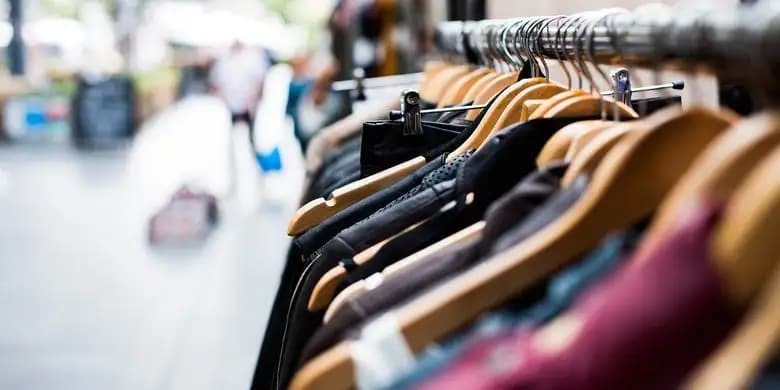 UMKM Fesyen Bandung Neu.Men Terapkan Produksi Ramah Lingkungan dengan Minimalkan Limbah Tekstil  