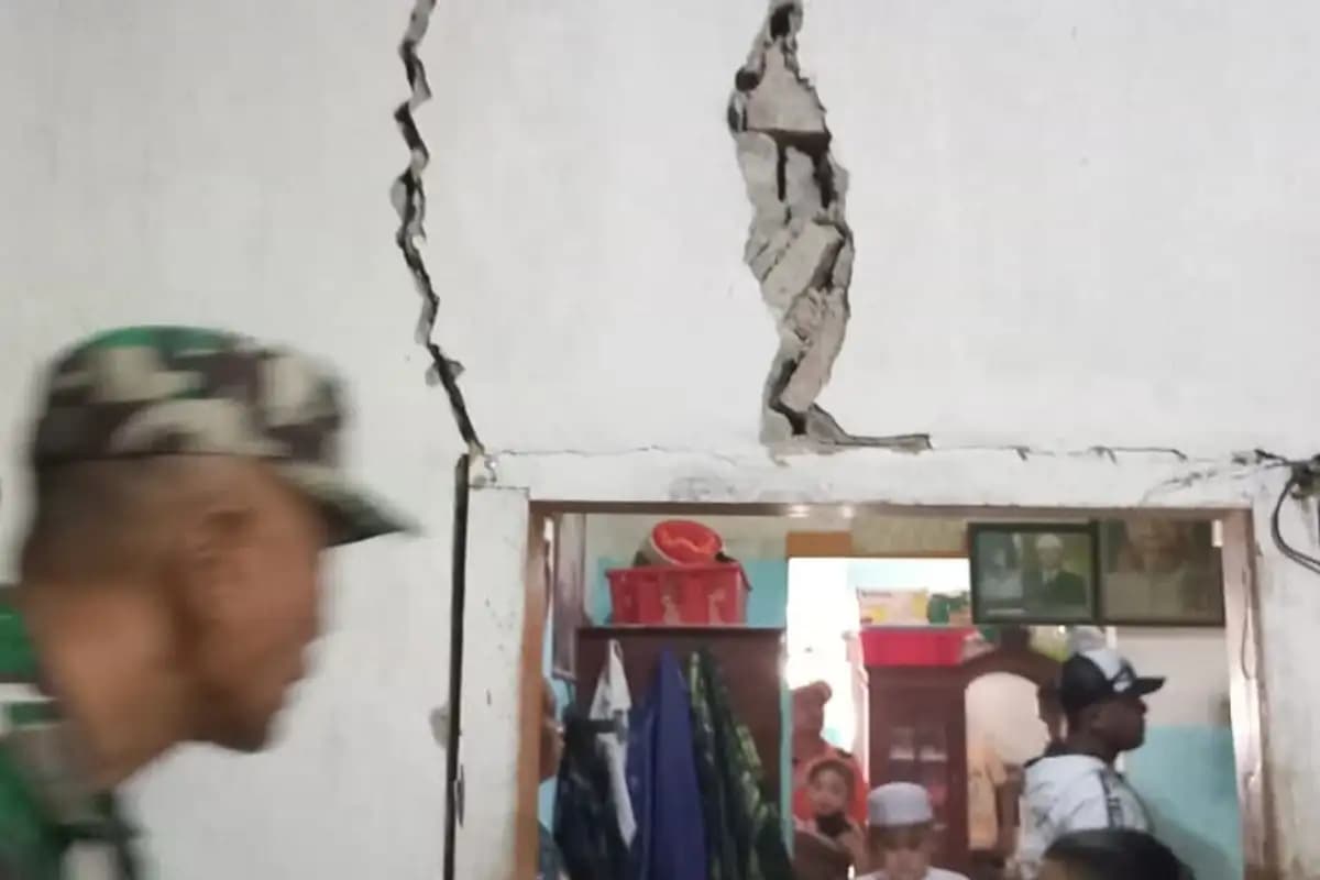 Gempa 1,9 M Guncang Lumajang, 13 Rumah Rusak di Probolinggo  