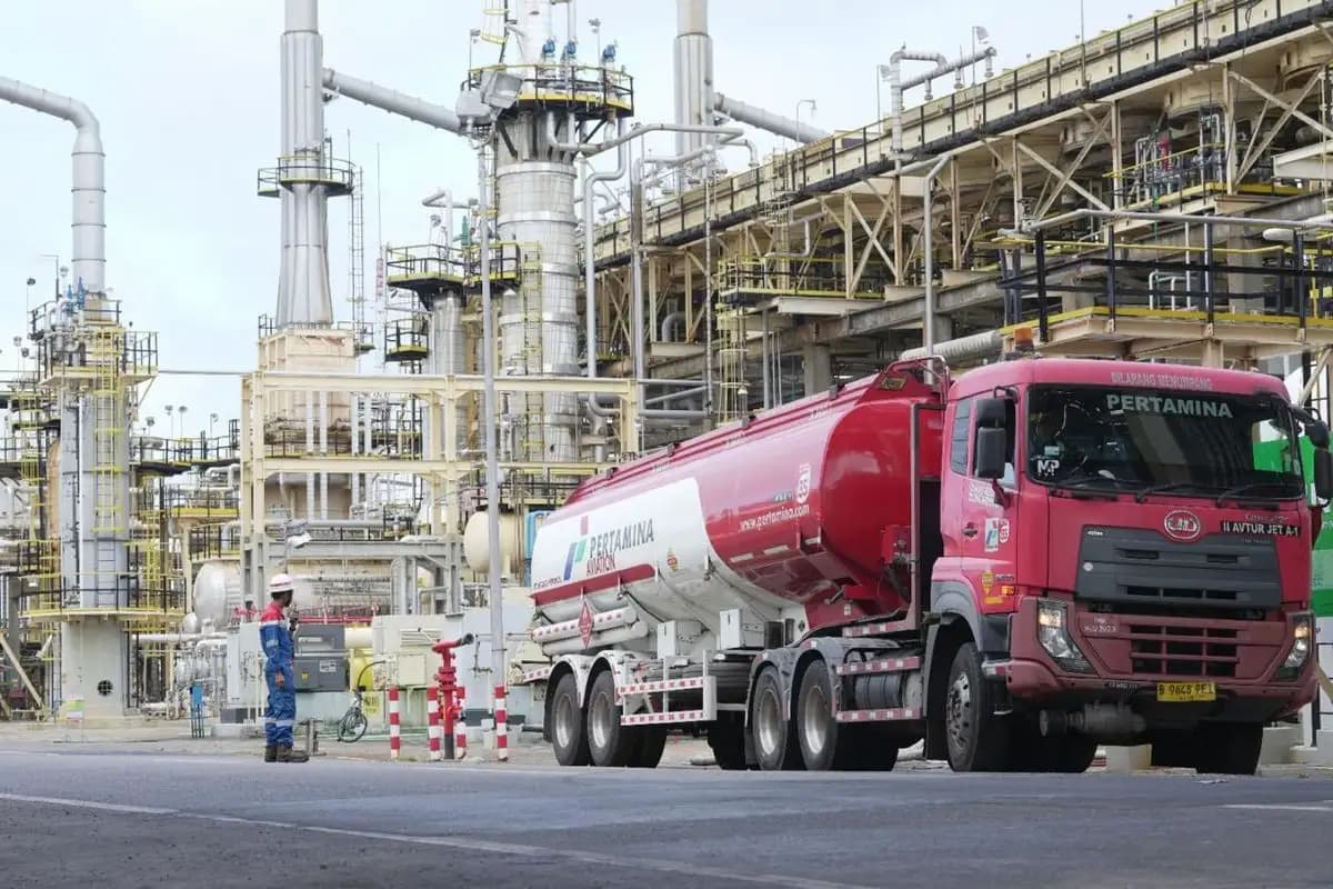 Pertamina Cilacap Uji Coba Produksi Avtur Ramah Lingkungan dari Minyak Jelantah  