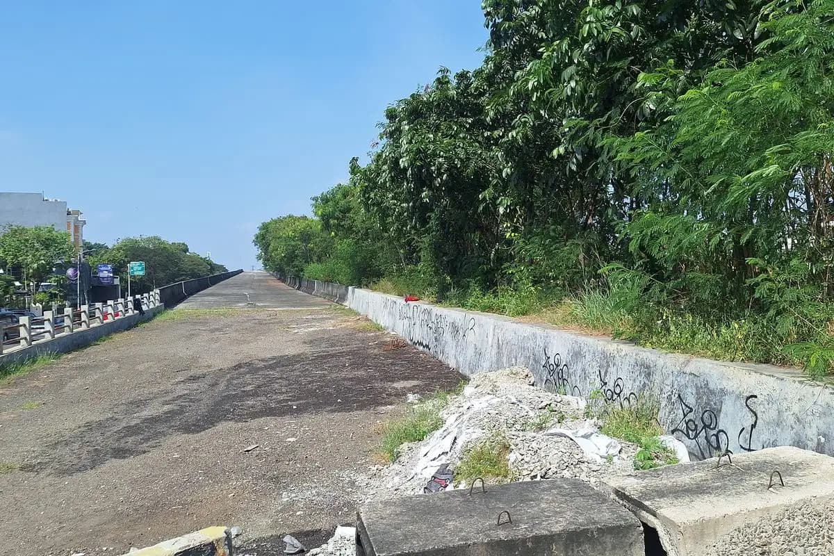 JLNT Pluit Mangkrak 10 Tahun, Warga Pertanyakan Nasib Proyek Senilai Miliaran  