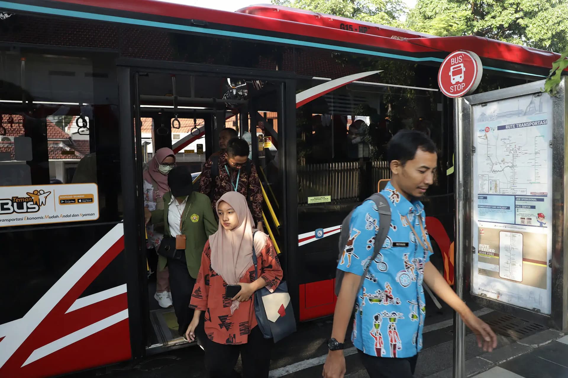 Pemkot Surabaya Integrasikan Trans Jatim dengan SRRL dan Moda Lokal Tanpa Matikan Trayek Lama