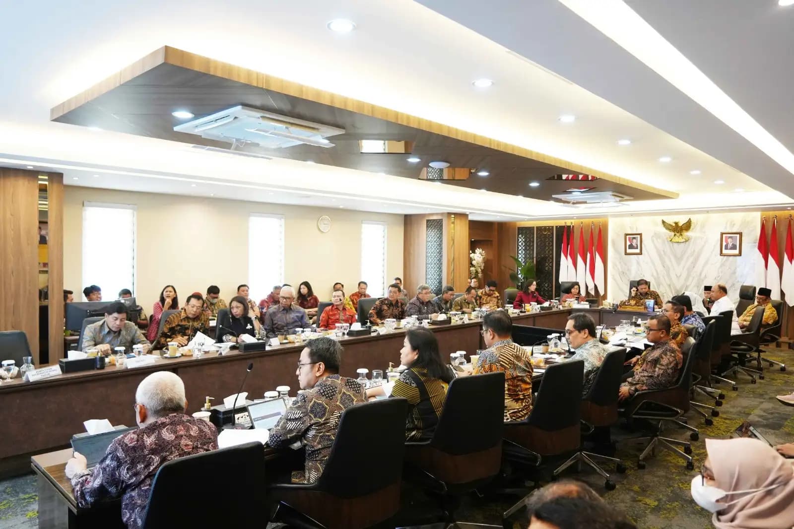  Pemerintah Siapkan Stimulus Pacu Ekonomi Semester II 2025