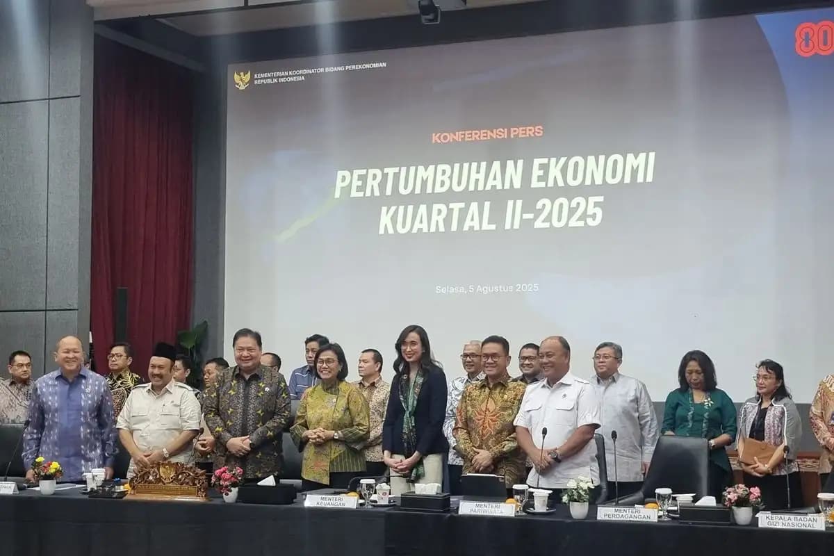 Airlangga Sebut Fenomena Rohana-Rojali Cerminan Pergeseran Belanja ke Online  