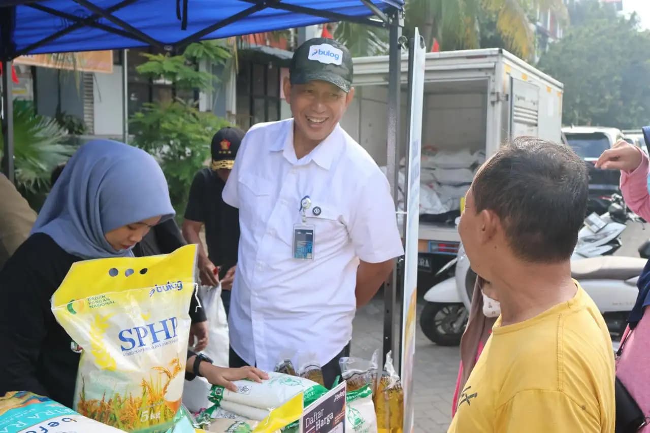 92 Persen Stok Beras Nasional Dikuasai Swasta, BULOG Pastikan Intervensi dengan 4 Juta Ton Beras