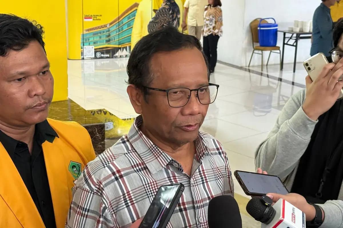 Mahfud MD Peringatkan Pemerintah: Api dalam Sekam Bisa Berkobar Kembali Jika Akar Masalah Diabaikan