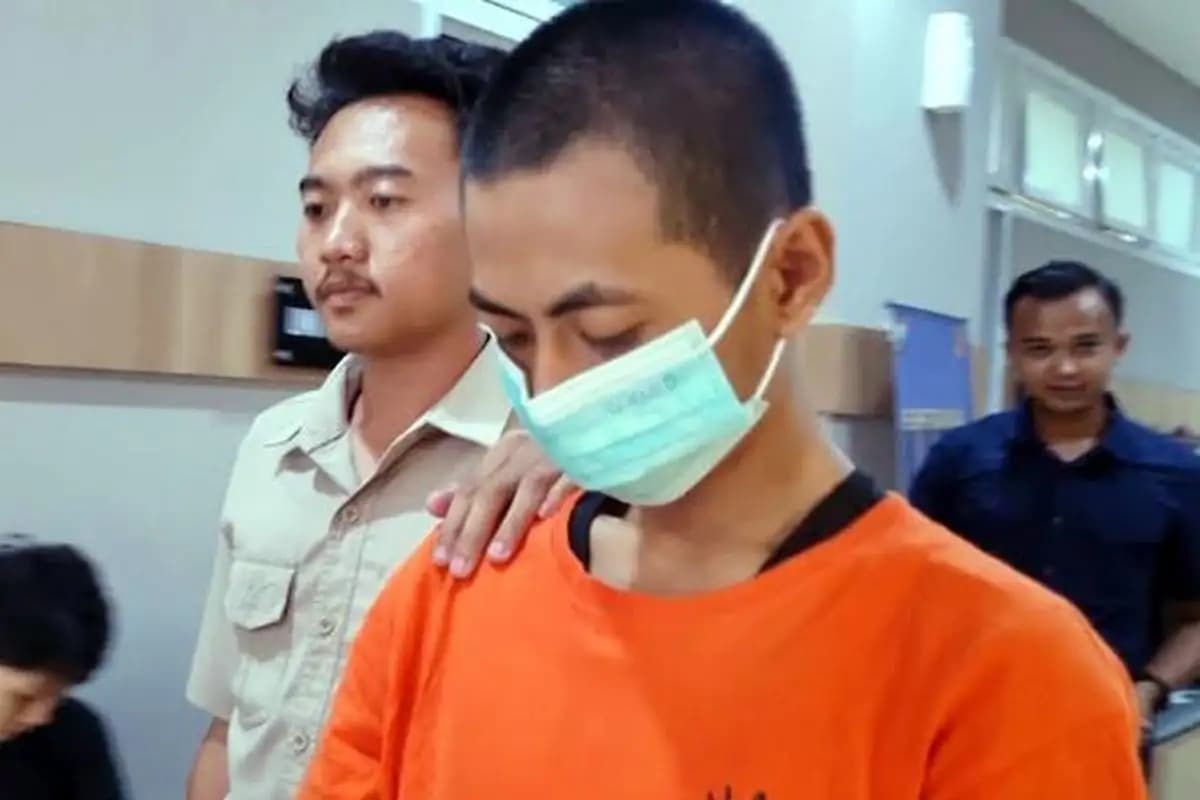 Polres Gresik Tangkap Pria Lecehkan Pelajar SMA, Modus Ajak ke Kos dan Ancam Sebar Video