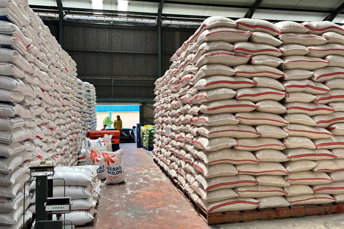 Bulog Pastikan Beras SPHP dan Bantuan Pangan Disalurkan Tanpa Kerusakan