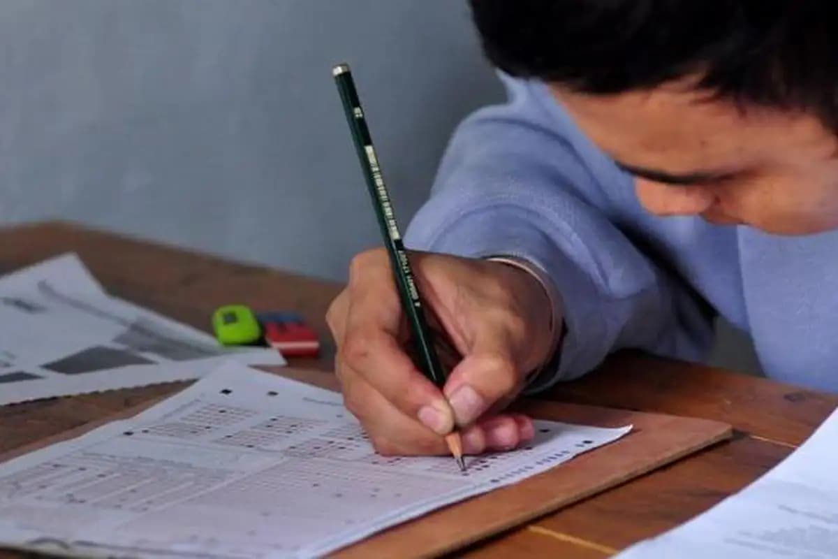 Kemendikdasmen Tegaskan TKA Bukan Penentu Kelulusan, Minta Siswa Hindari Stres