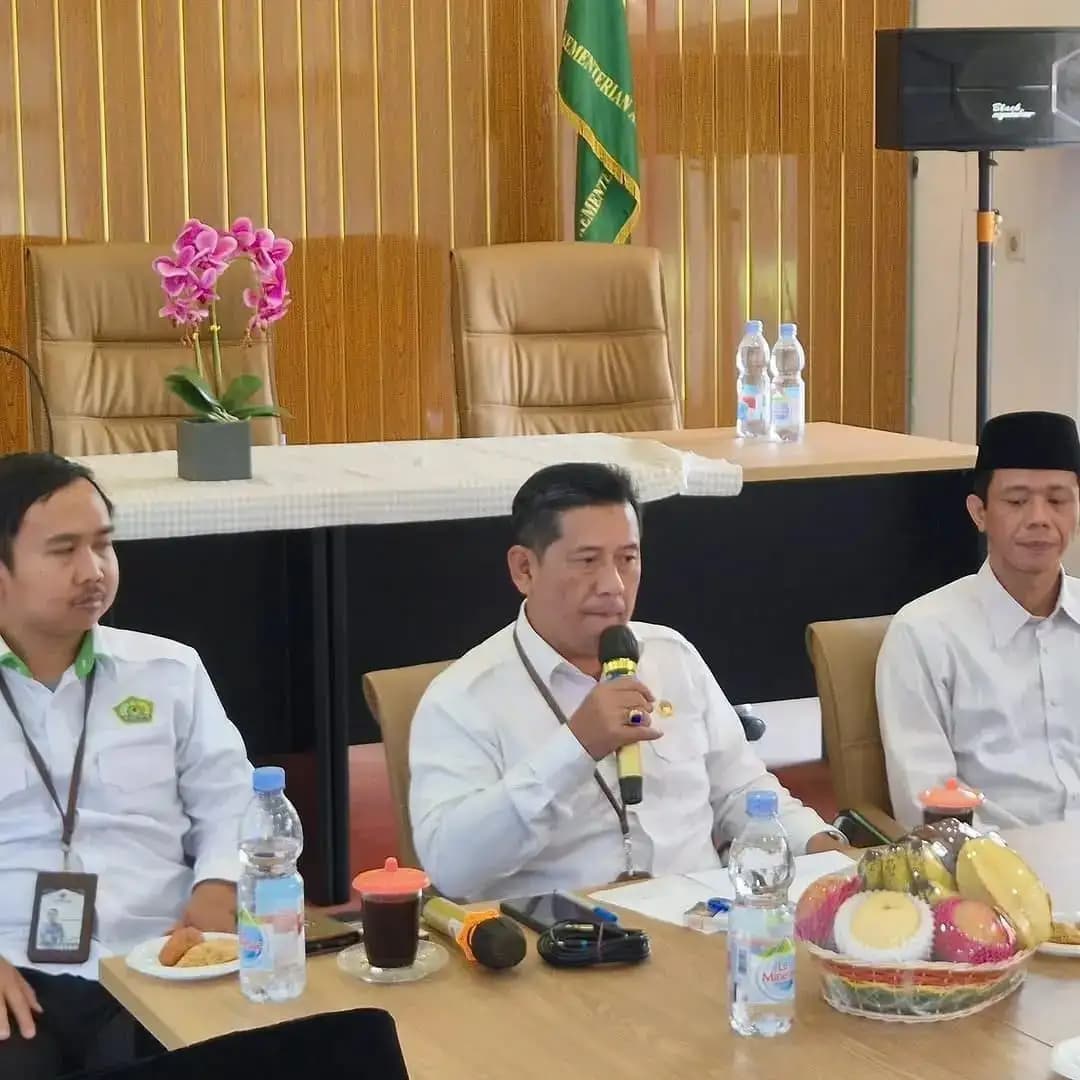 149 Guru Honorer Madrasah di Depok Terima Tambahan Tunjangan Rp500 Ribu per Bulan