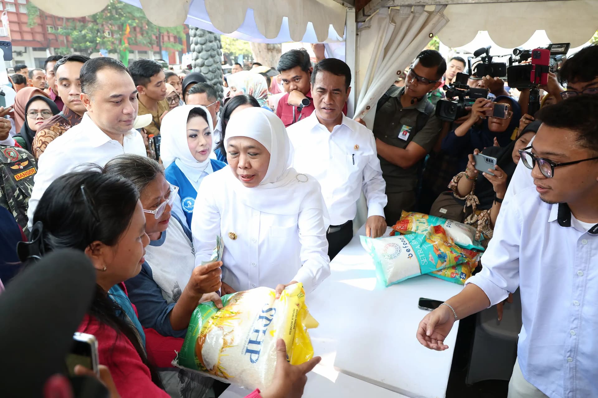 Mentan Apresiasi Surabaya Kendalikan Inflasi Lewat Gerakan Pangan Murah