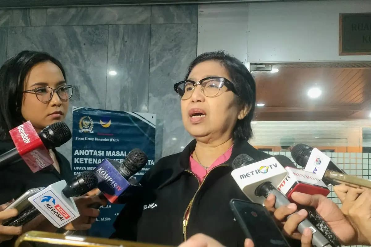 Komisi IX DPR Panggil BGN, Kemenkes, dan BPOM untuk Evaluasi Program Makan Bergizi Gratis
