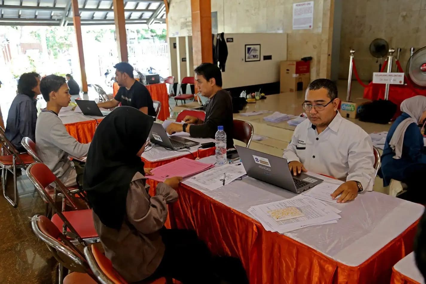 Pemkot Surabaya Gandakan Beasiswa Kuliah untuk 24.000 Mahasiswa di 2026
