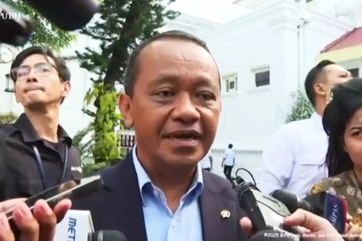Menteri ESDM Bahlil Pastikan Stok BBM Aman Meski SPBU Swata Batal Beli dari Pertamina