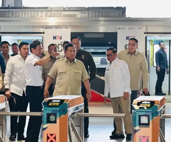 Presiden Prabowo Dukung Penambahan 30 Rangkaian KRL Baru, KAI Siap Percepat Realisasi