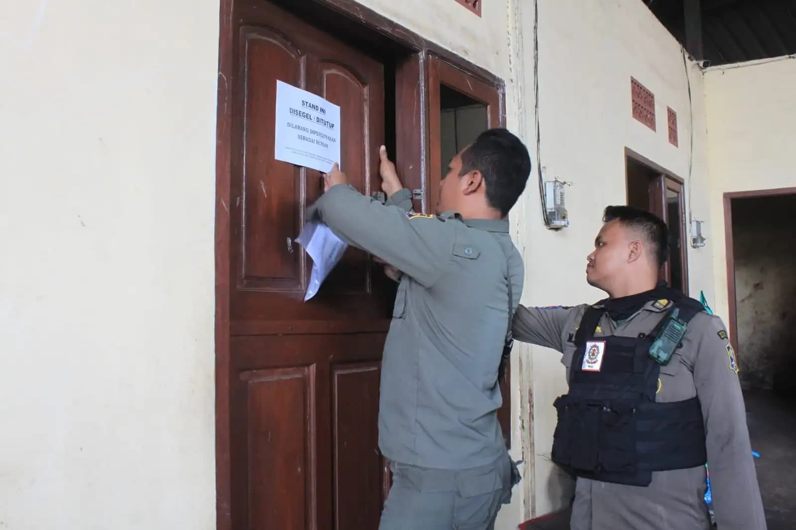 Pemkot Surabaya Tertibkan 53 Stan Hunian di Pasar Bendul Merisi, Kembalikan Fungsi Sesuai Izin