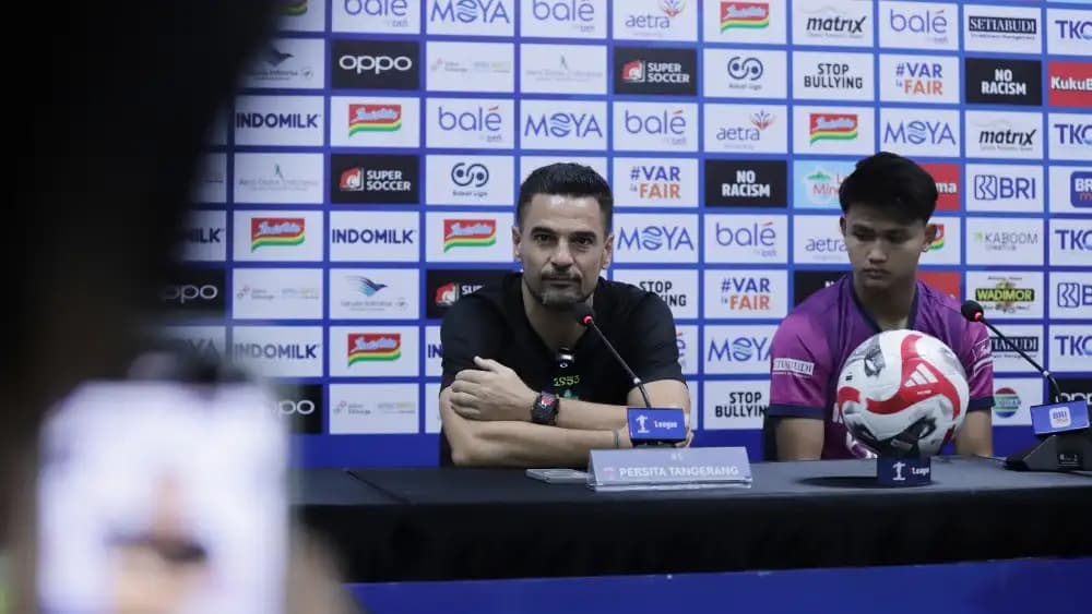 Hadapi Borneo FC, Carlos Pena Berharap Dukungan Penuh Persita Fans