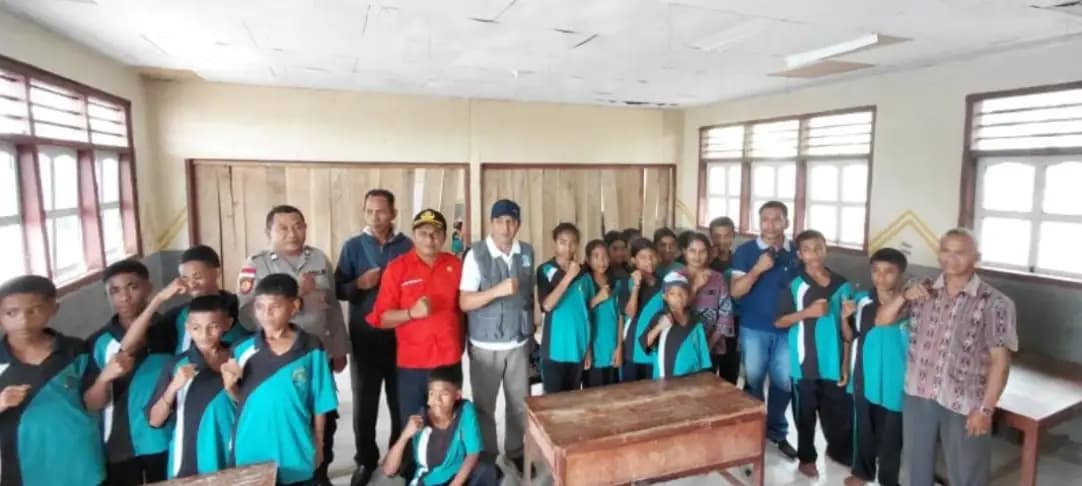 Kemendikdasmen Respons Cepat Tangani Bencana di SMPN 48 Sa Ate, NTT