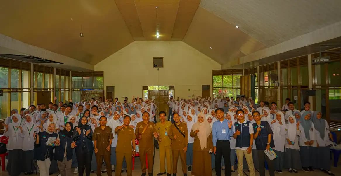 BSI Maslahat Perkuat Kapasitas Diri dan Akses Beasiswa 190 Pelajar di Pangkep Melalui BSI Inspiring Day