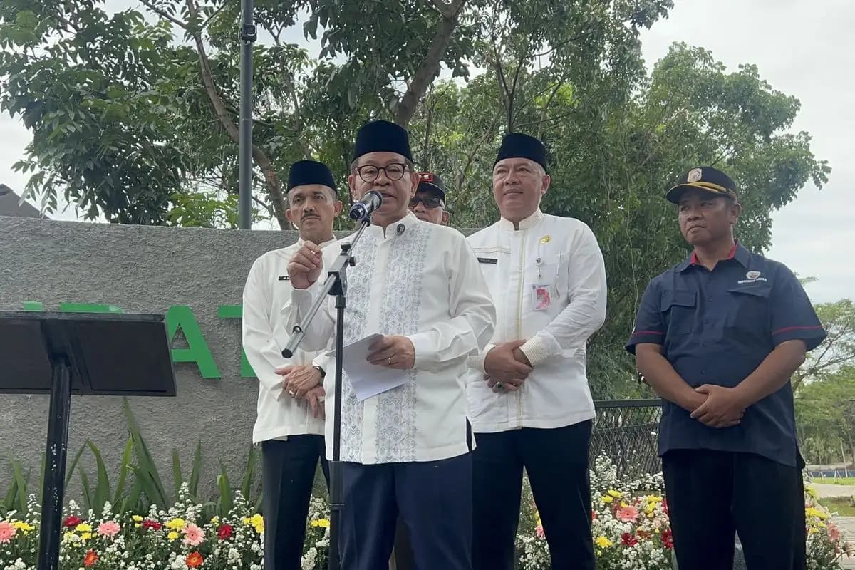 Gubernur DKI Ancam Pecat ASN yang Flexing Gaya Hidup Mewah di Media Sosial