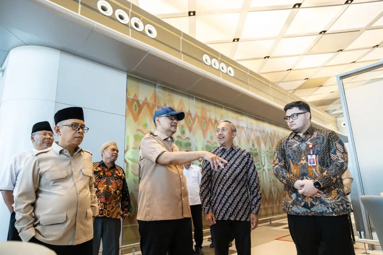 Tinjau Kesiapan Bandara Dhoho Kediri, Menhaj Dorong Konektivitas Umrah dari Jawa Timur